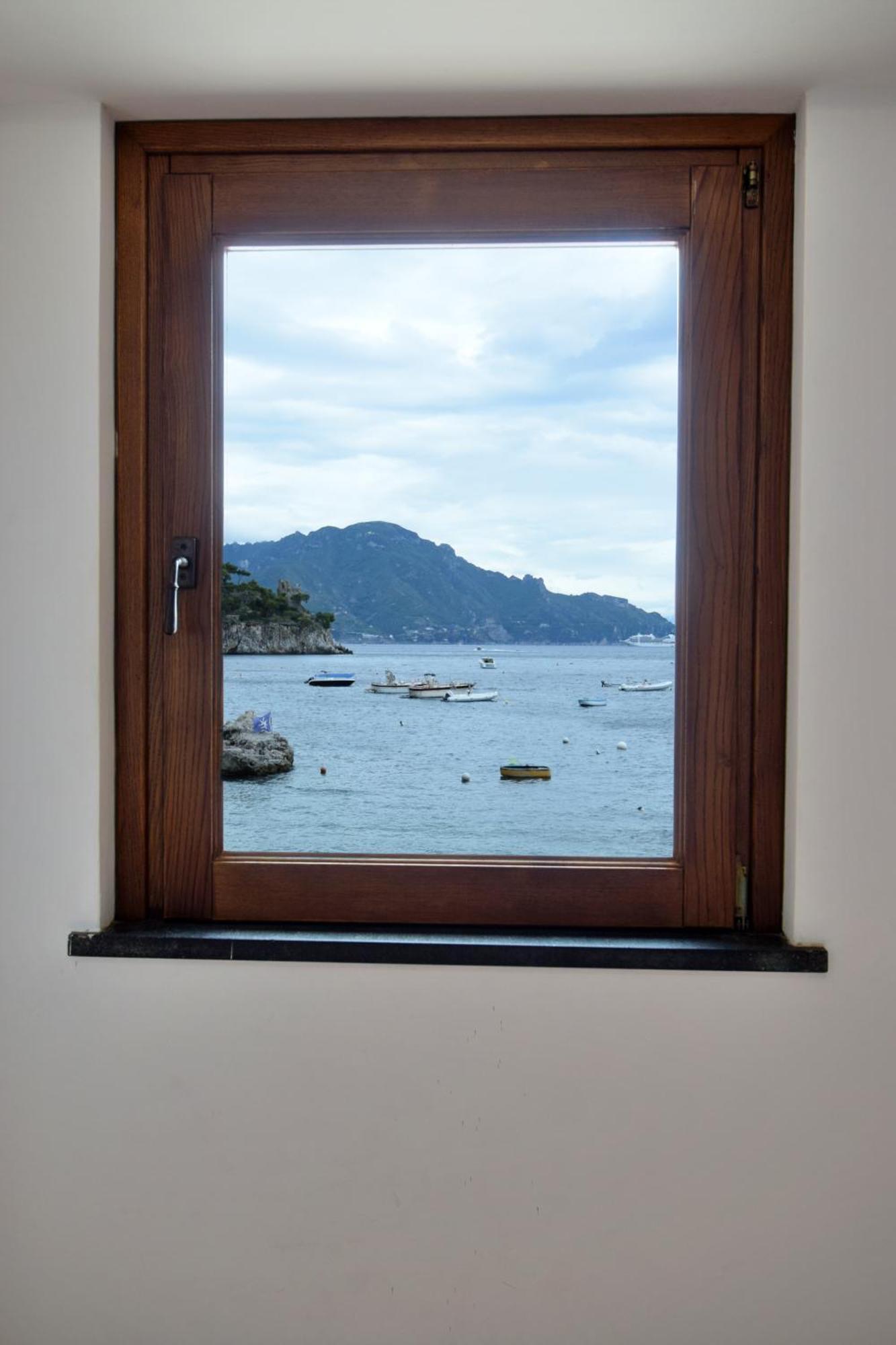 Casa Della Marina - Beach, Seaview, Wifi コンカ・デイ・マリーニ エクステリア 写真